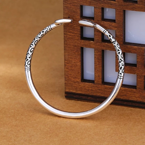 !NEW Heavy 925 Sterling Silver Swirl Cuff | Adjustable Bracelet - Picture 9 of 15